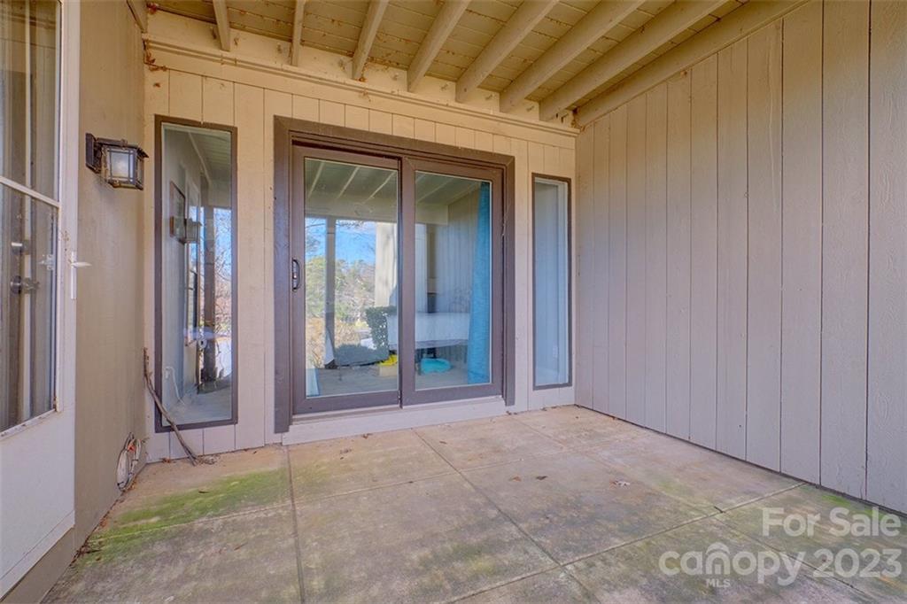 River Hills - Residential