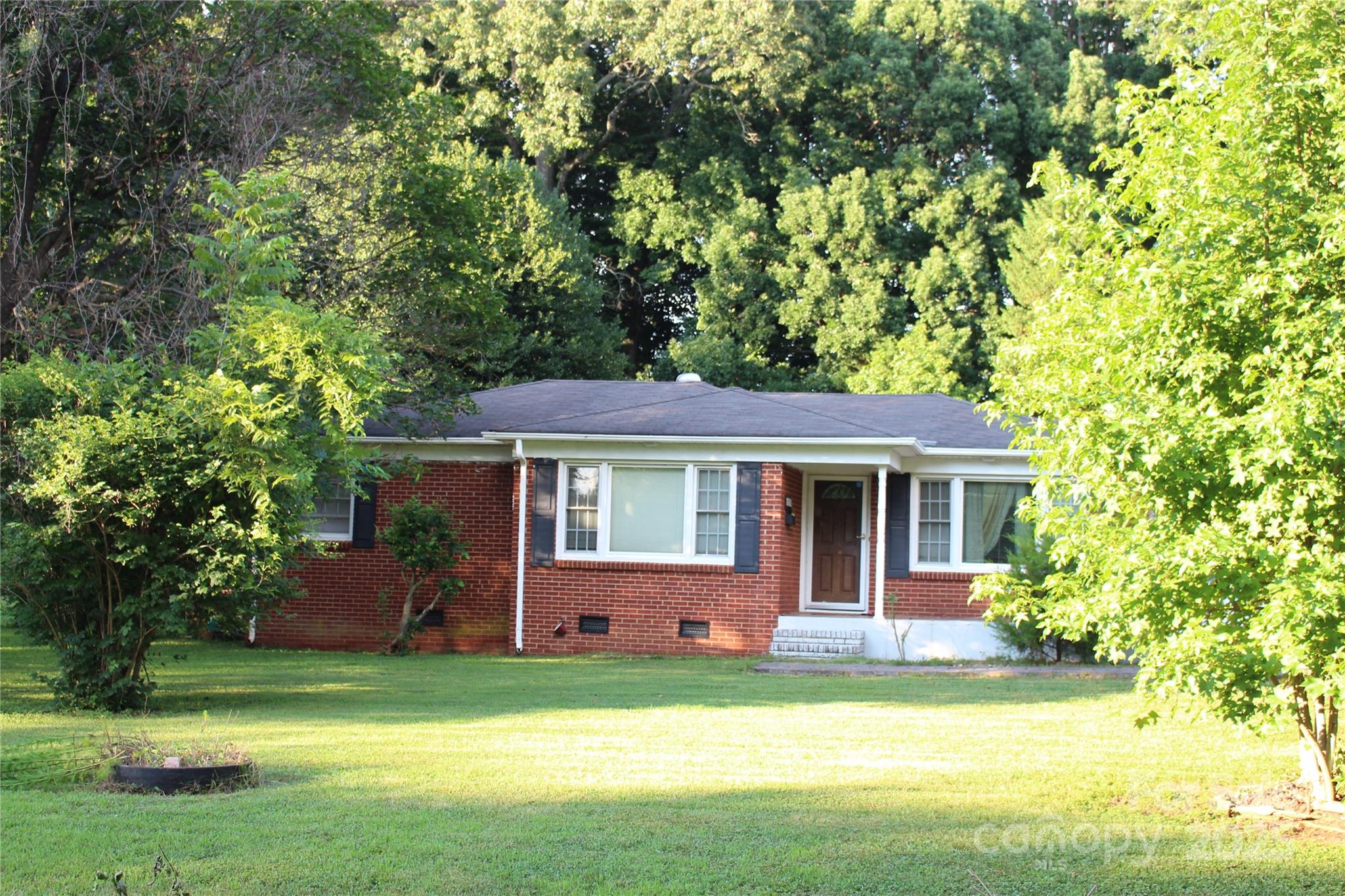 2710 Tallu Road