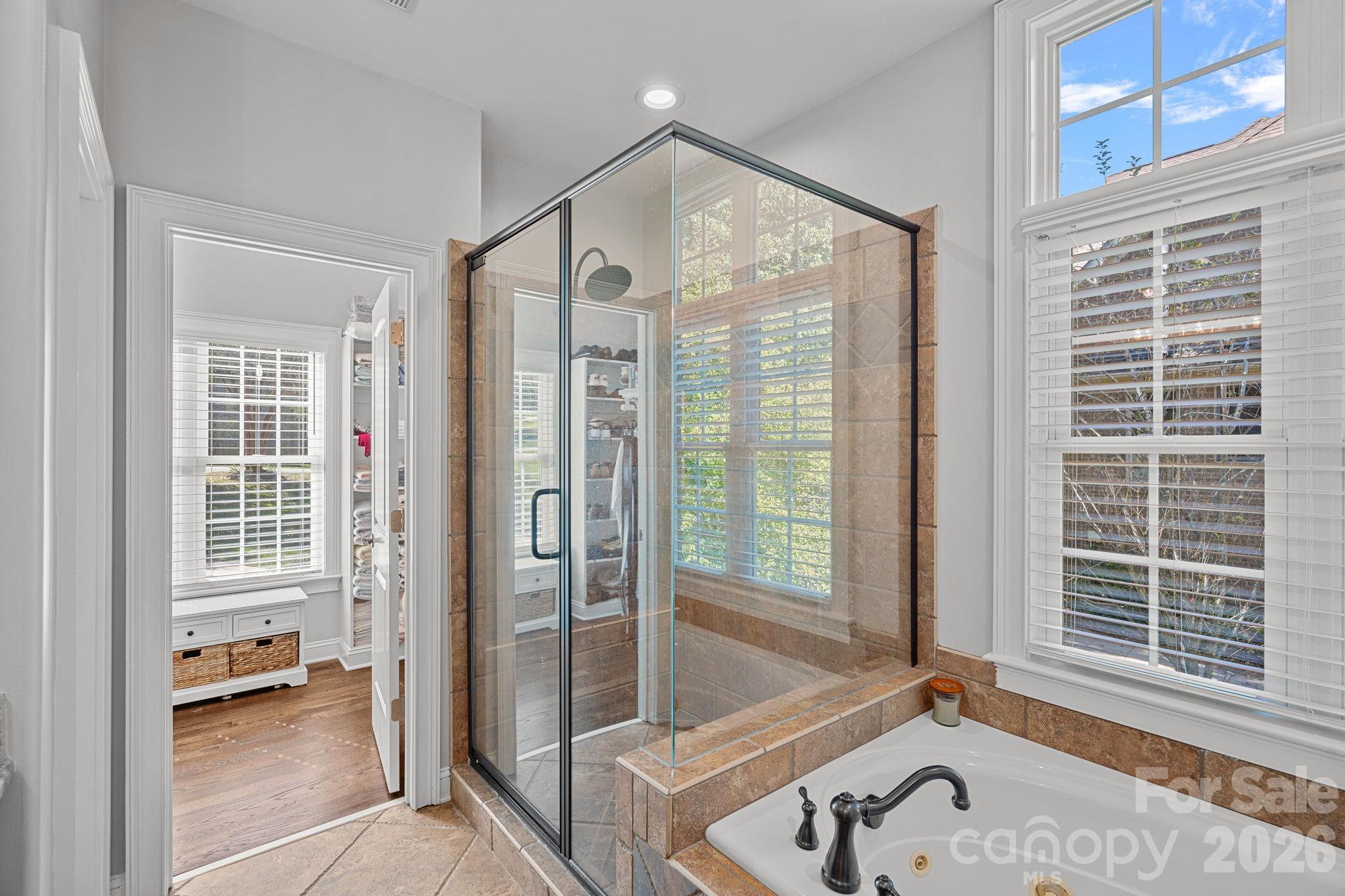 Treetops At Cowans Ford - Residential
