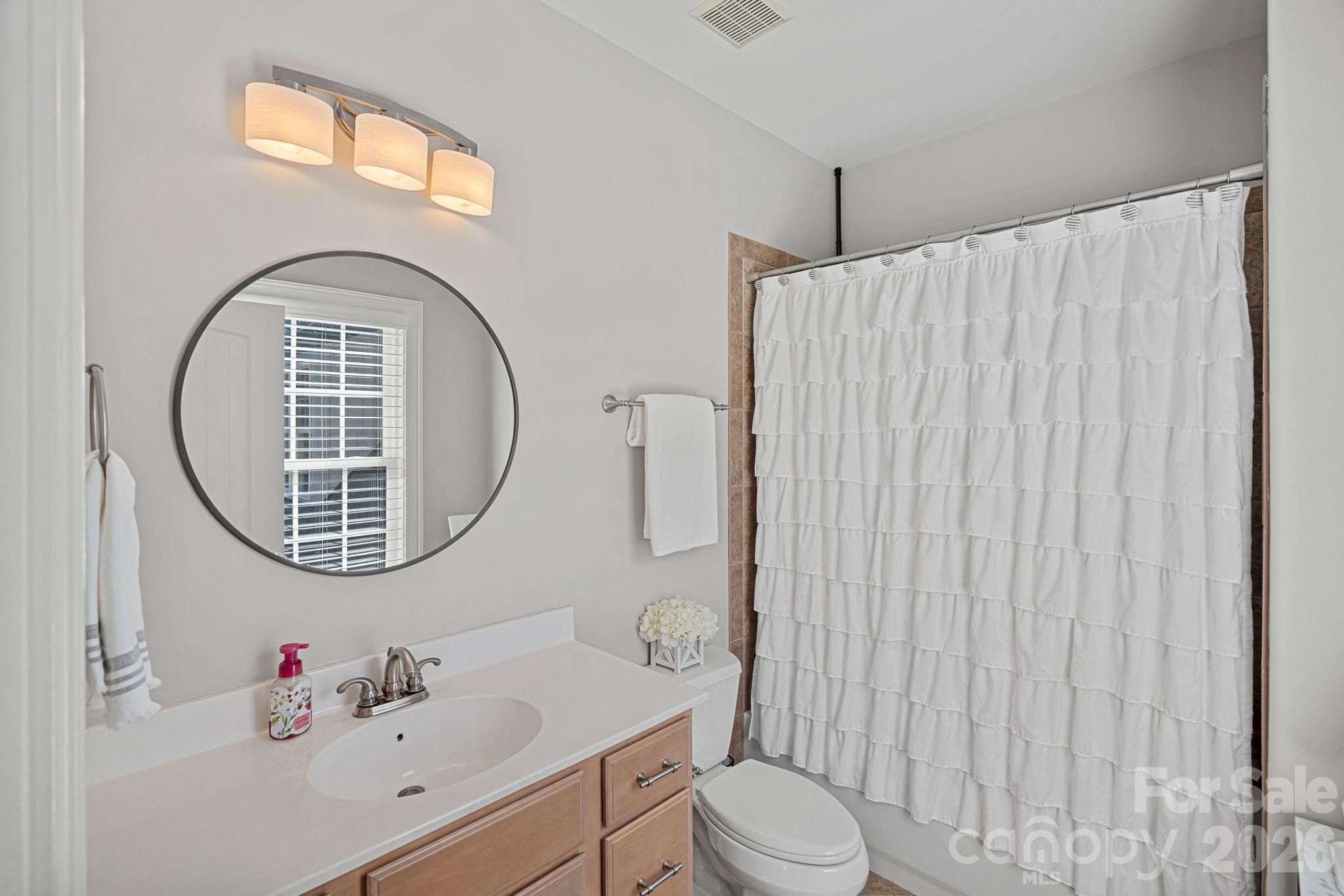 Treetops At Cowans Ford - Residential