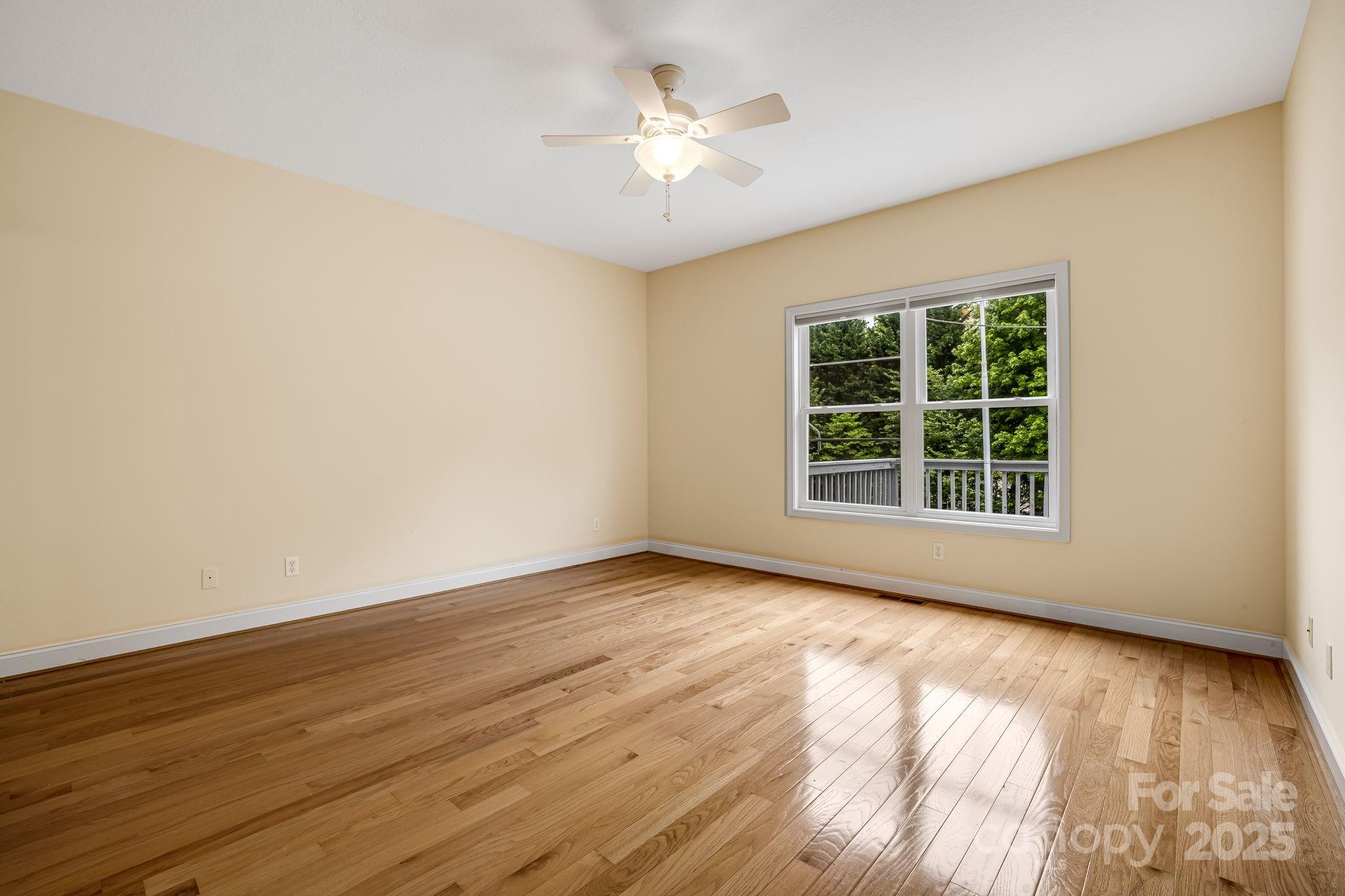 Royal Pines Village - Residential