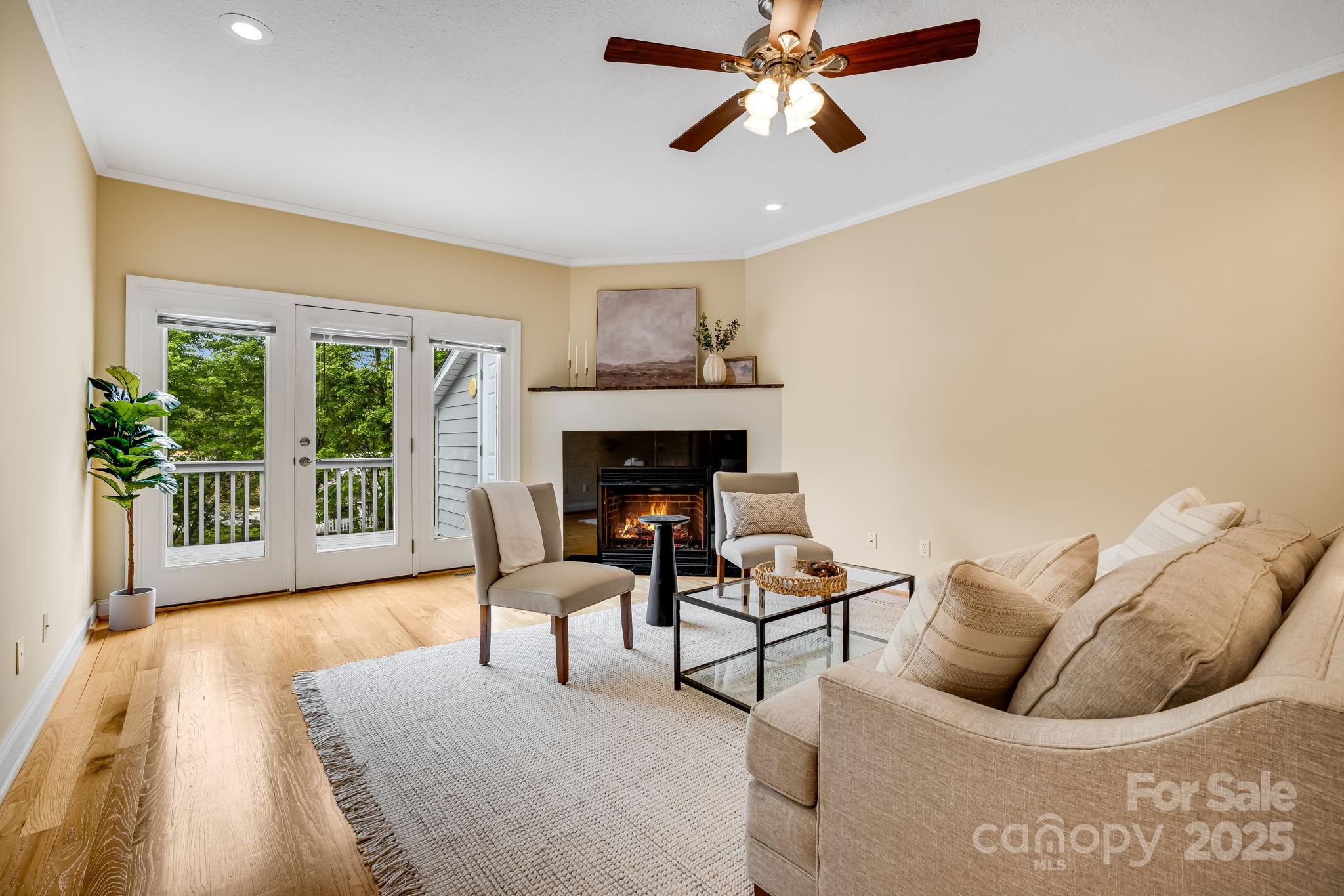 Royal Pines Village - Residential