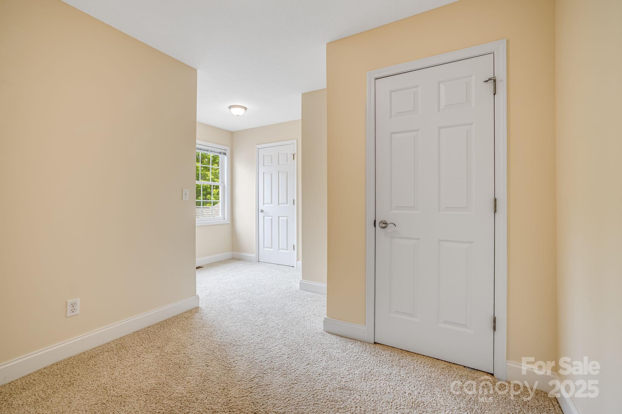 Royal Pines Village - Residential