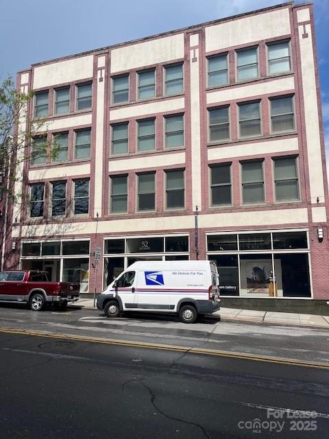 52 Biltmore Avenue 203