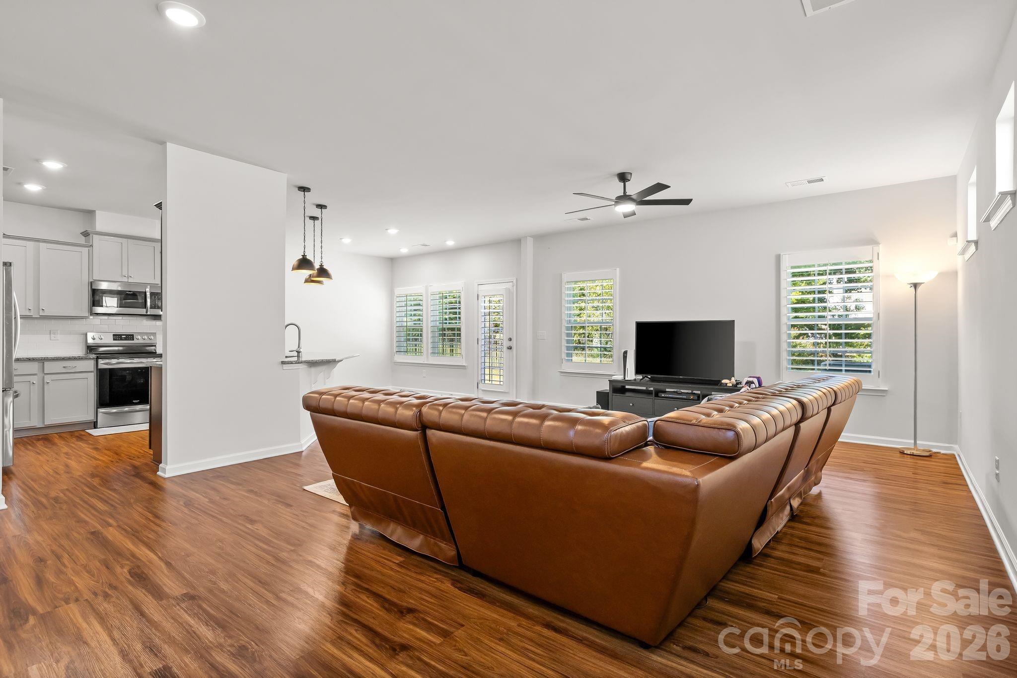 12866 Canterbury Castle Drive