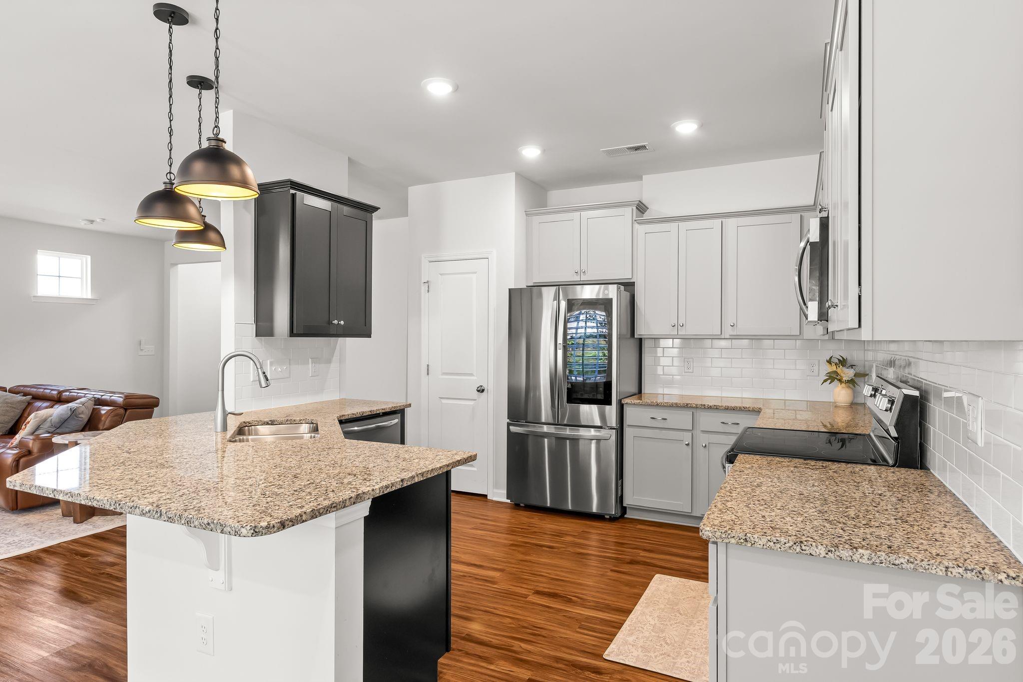 12866 Canterbury Castle Drive