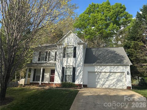 Photo of 15027 Ashlight Drive, Charlotte, NC 28278 (MLS # 4374674)