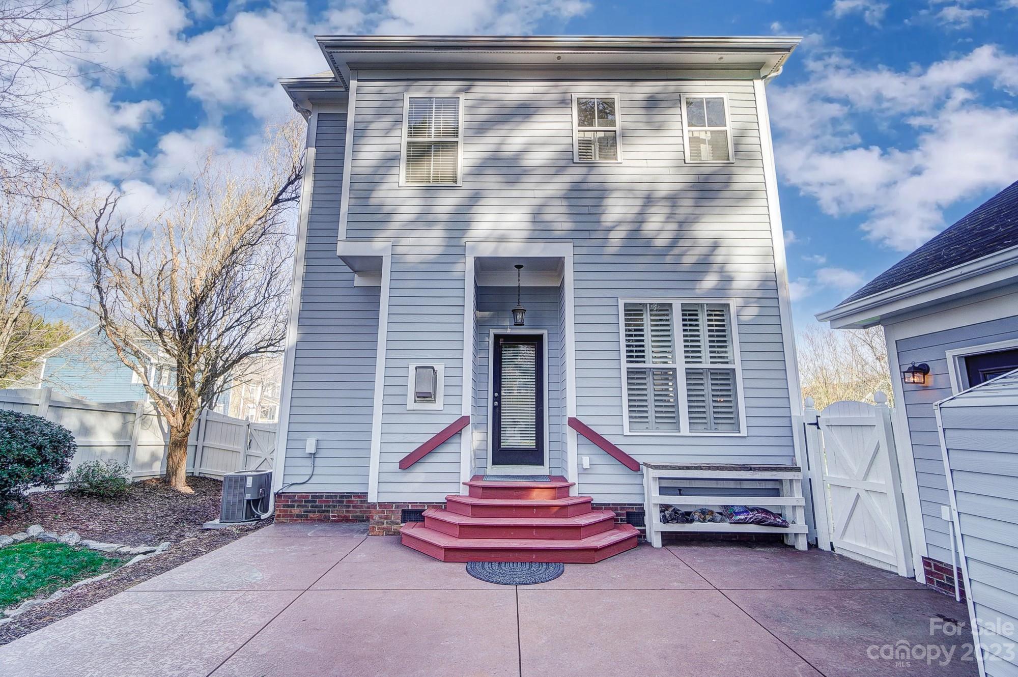 Birkdale Village - Residential