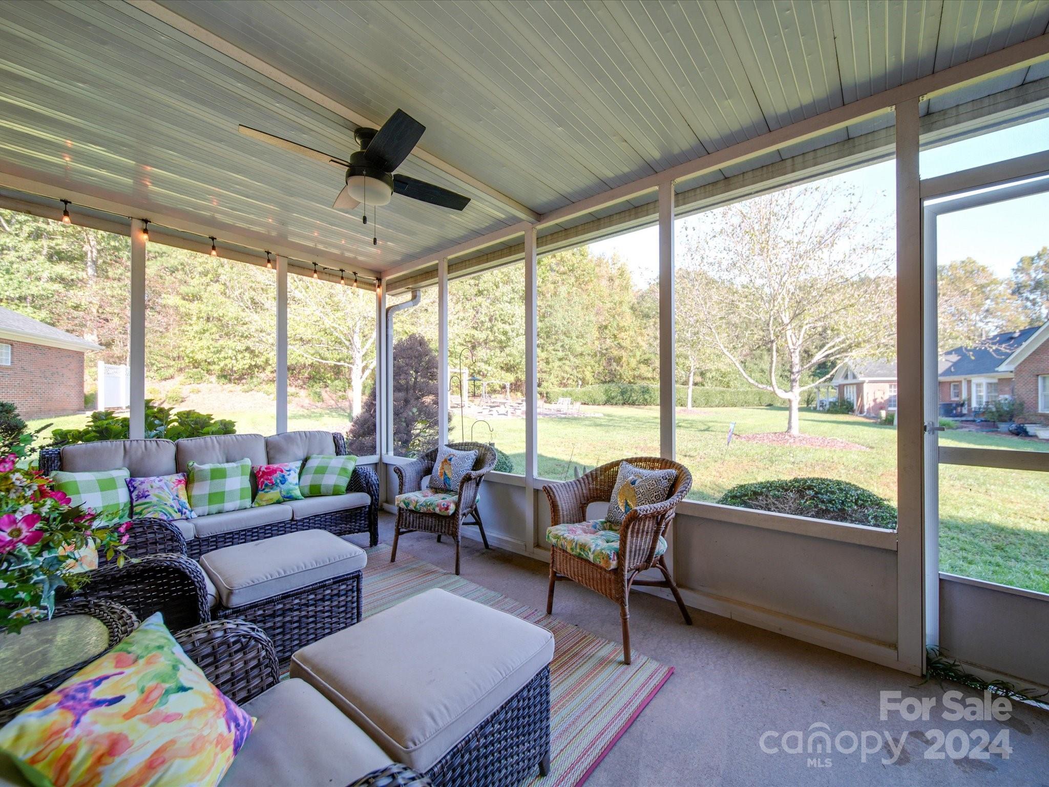 Windsor Woods - Residential