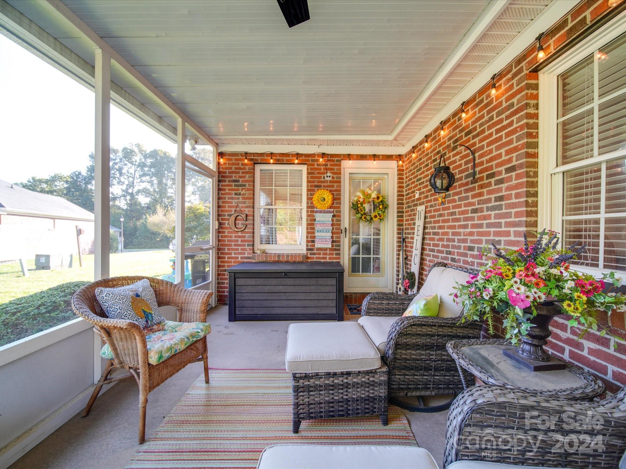 Windsor Woods - Residential