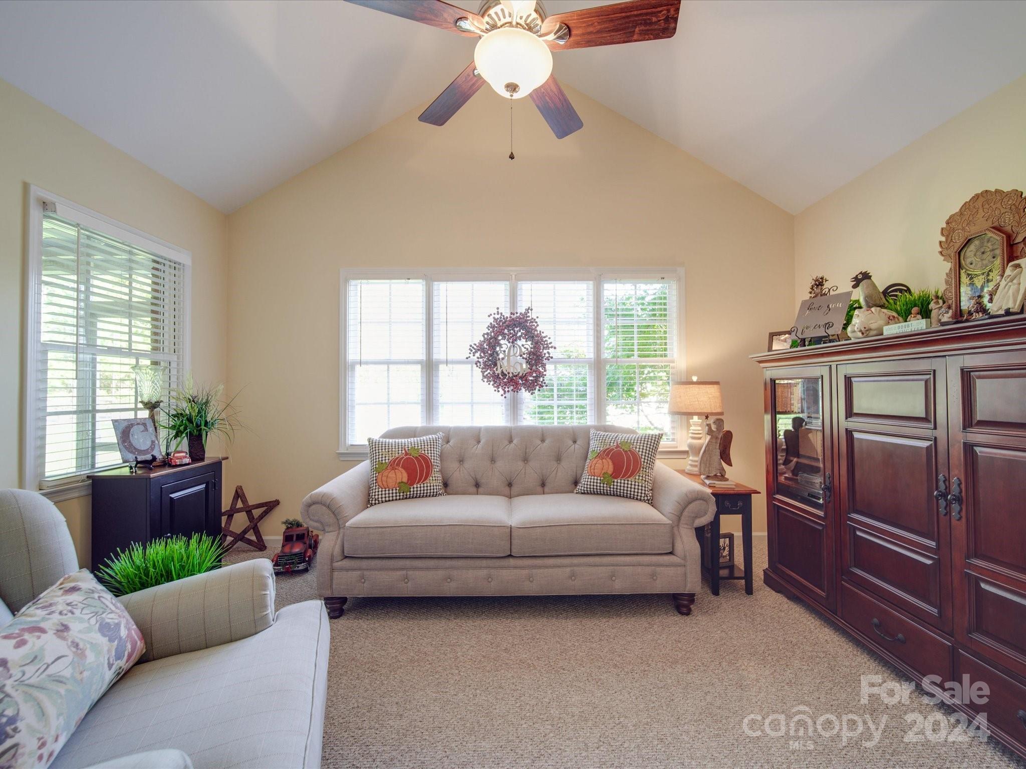 Windsor Woods - Residential