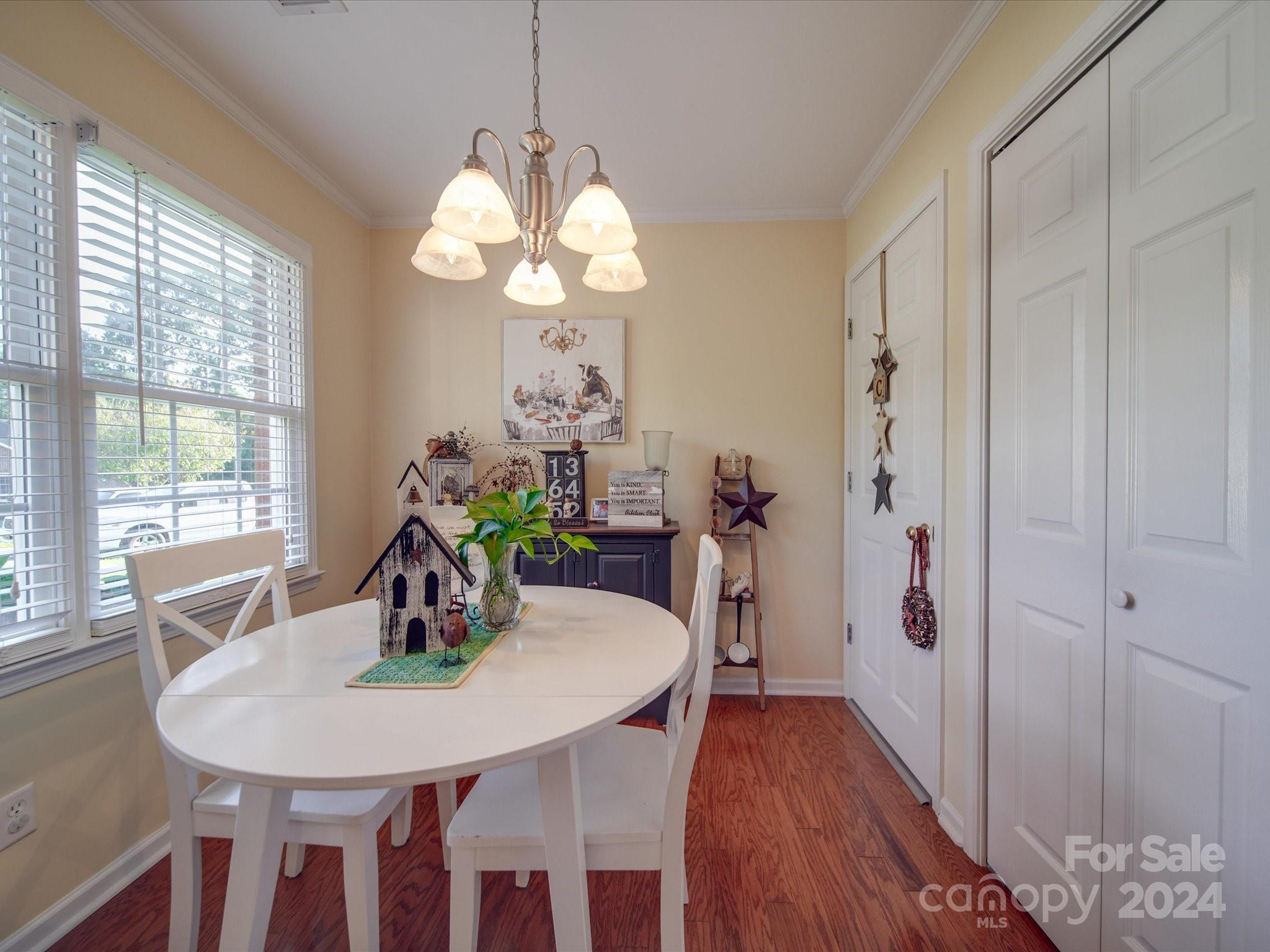 Windsor Woods - Residential