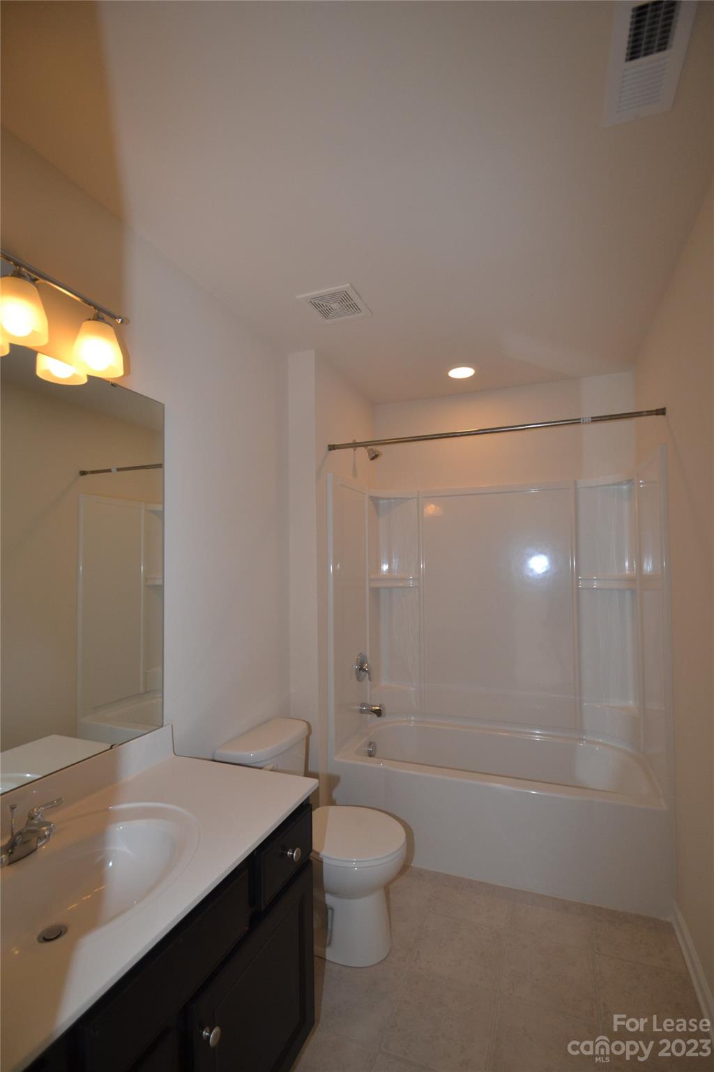 Centennial - Residential Lease