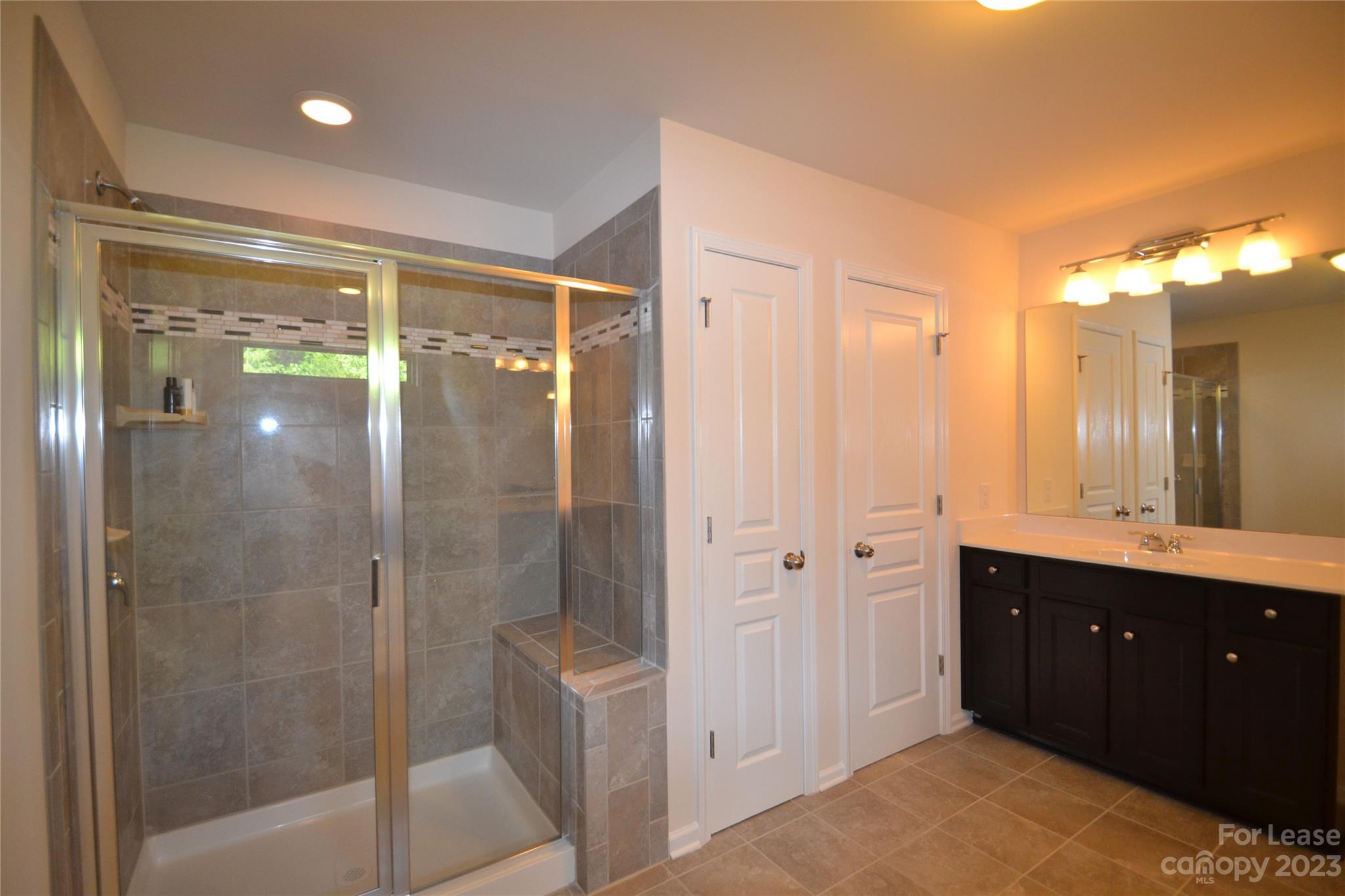 Centennial - Residential Lease