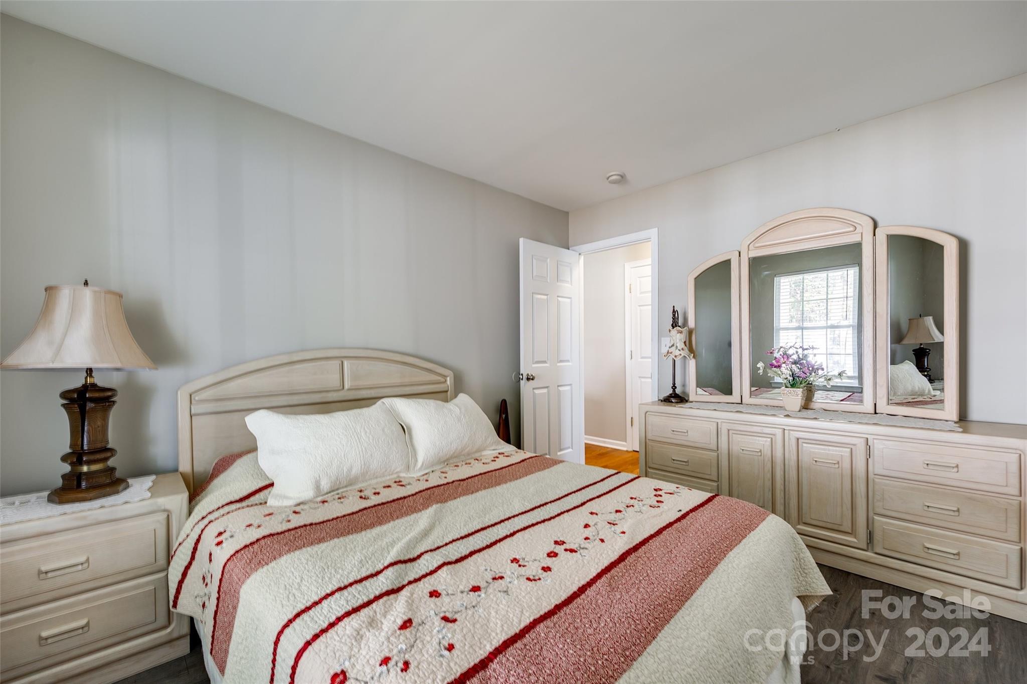 Holly Hill - Residential