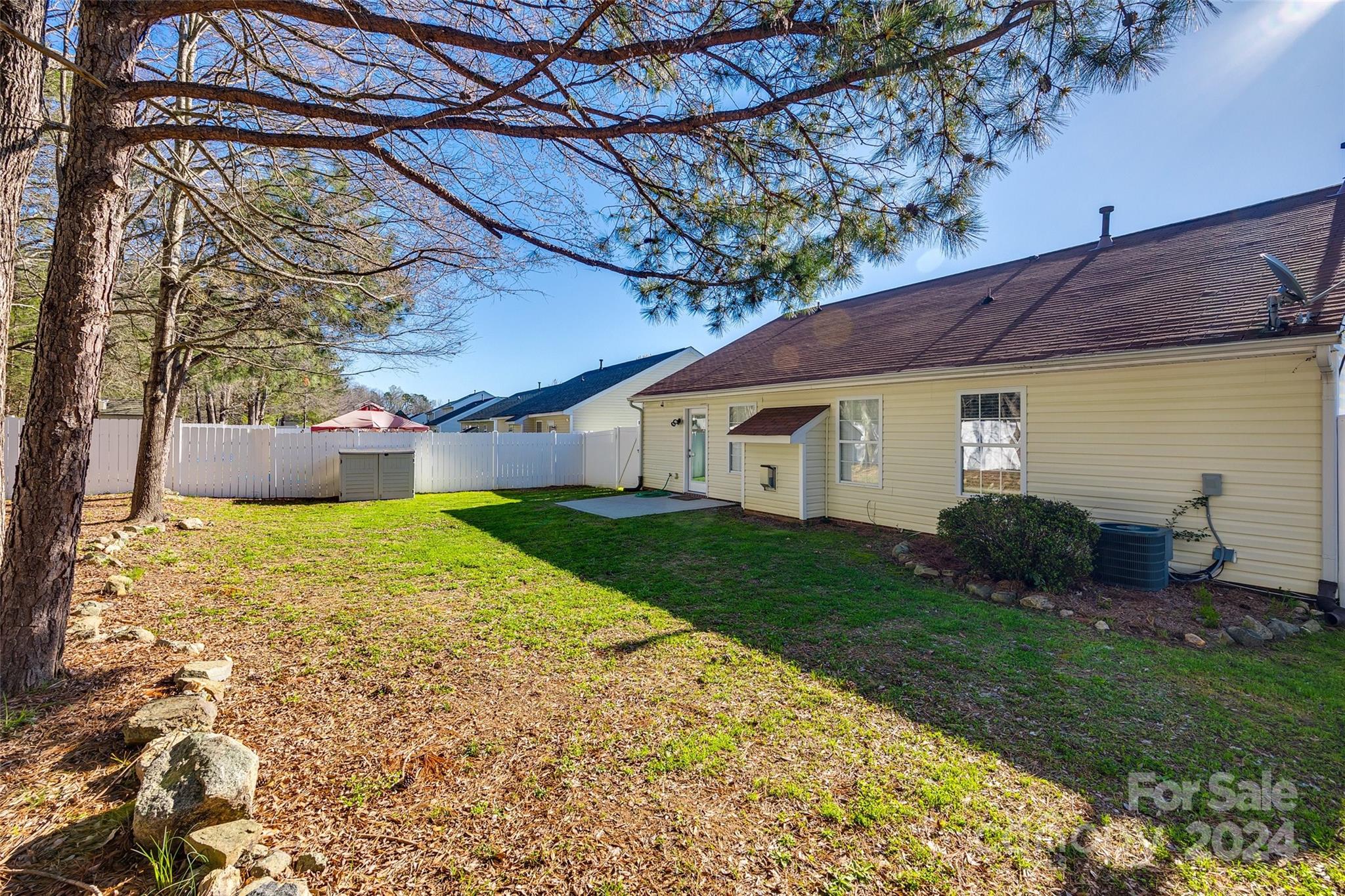 Holly Hill - Residential