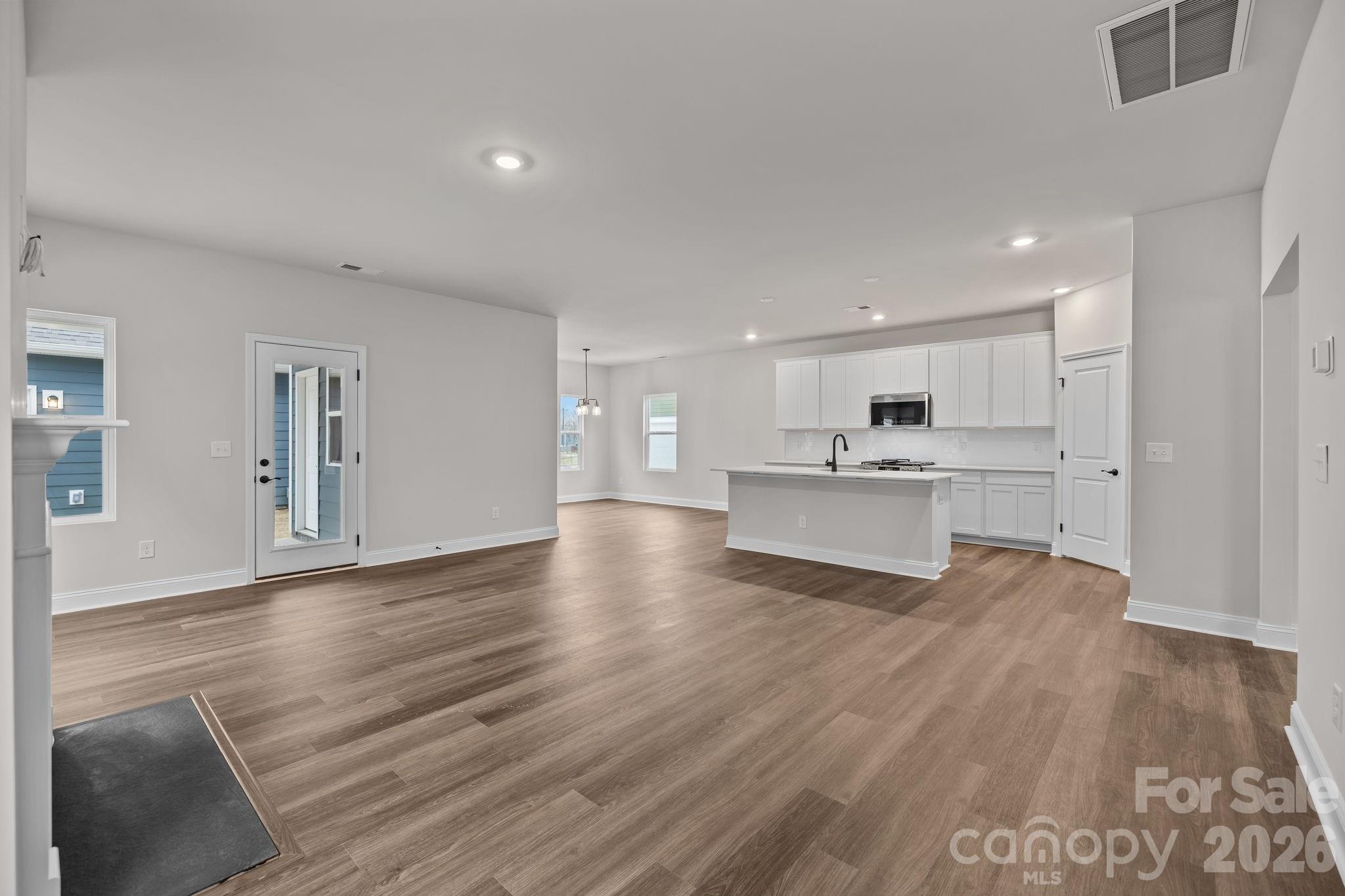 Arbor Village - Residential