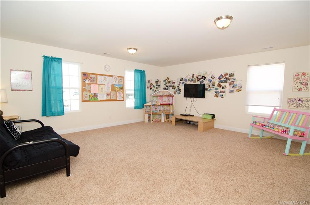 Mill Creek Falls - Residential