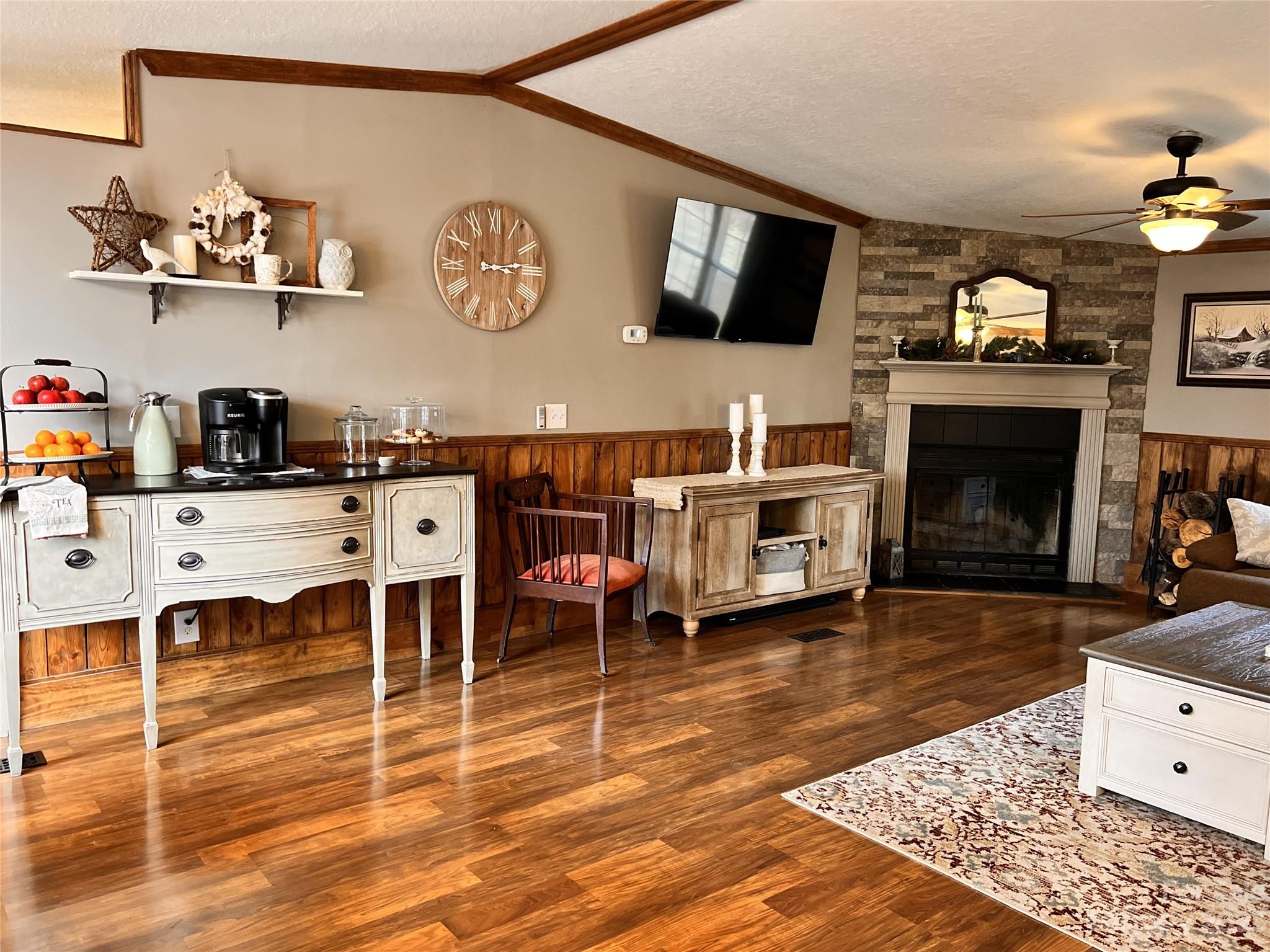 Cove Springs - Residential