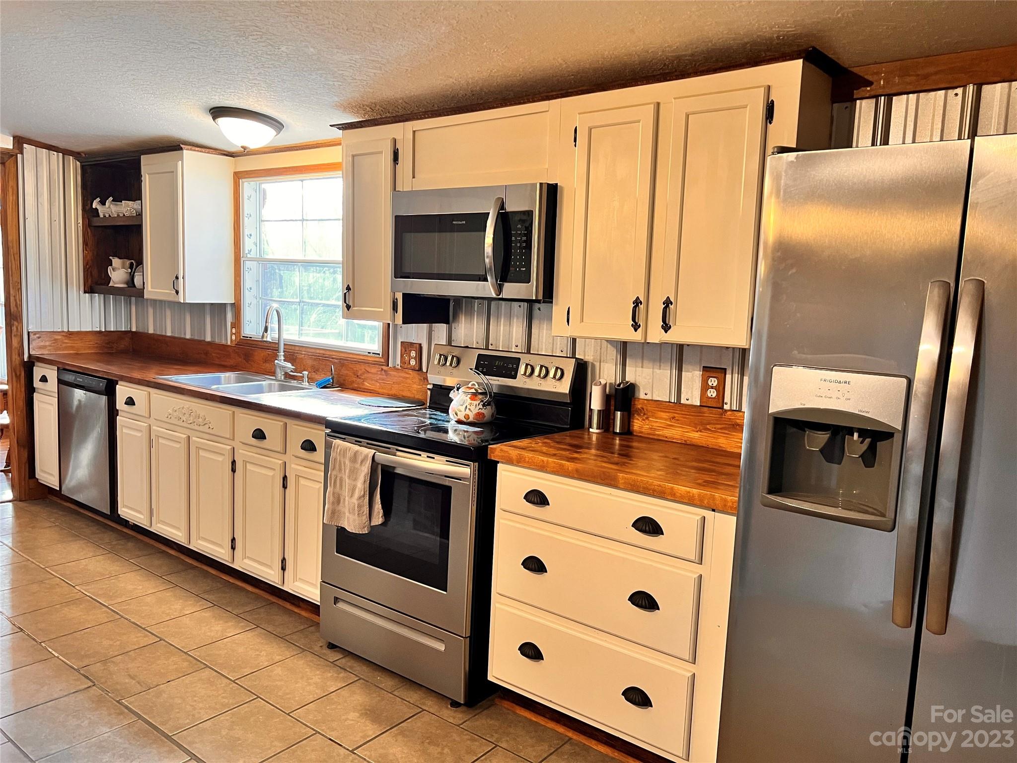 Cove Springs - Residential