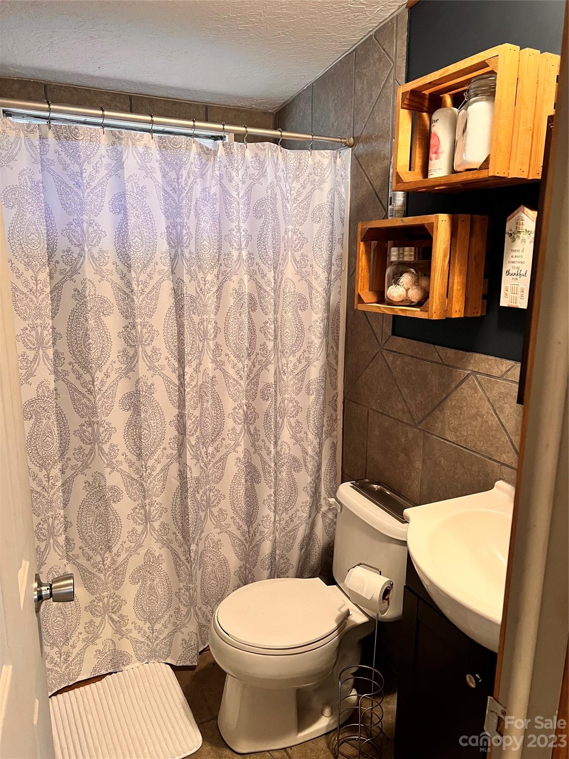 Cove Springs - Residential