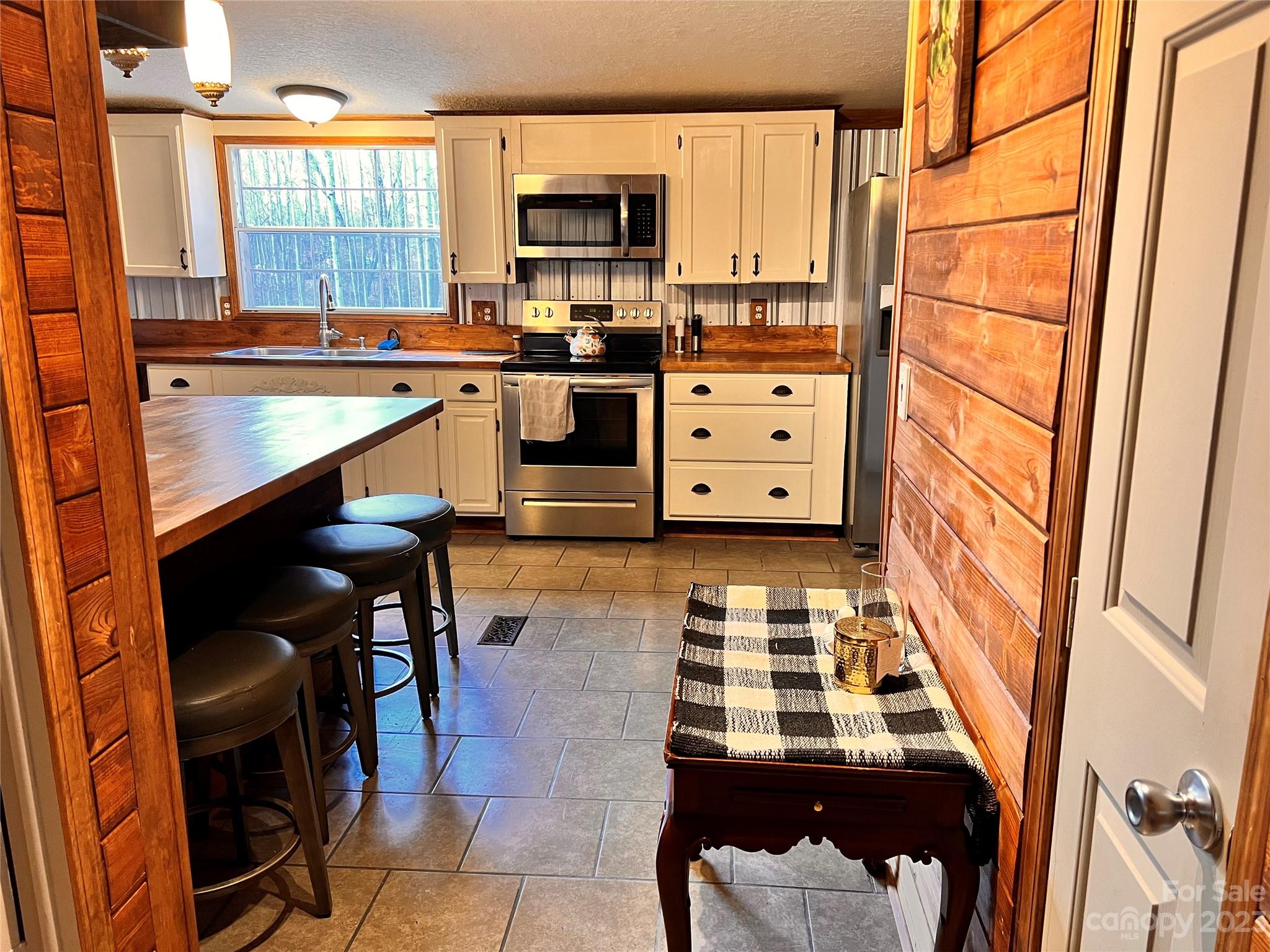 Cove Springs - Residential