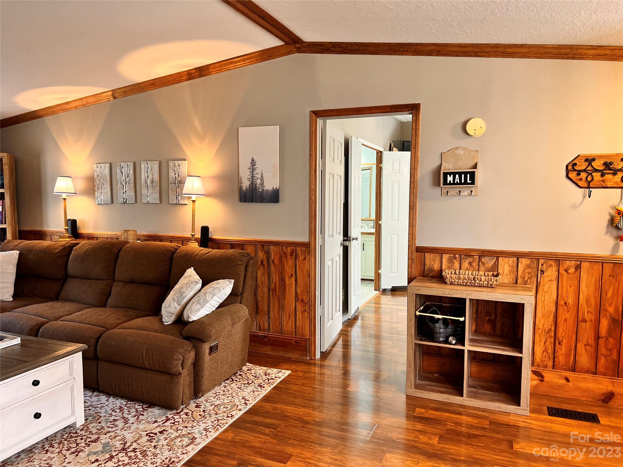 Cove Springs - Residential