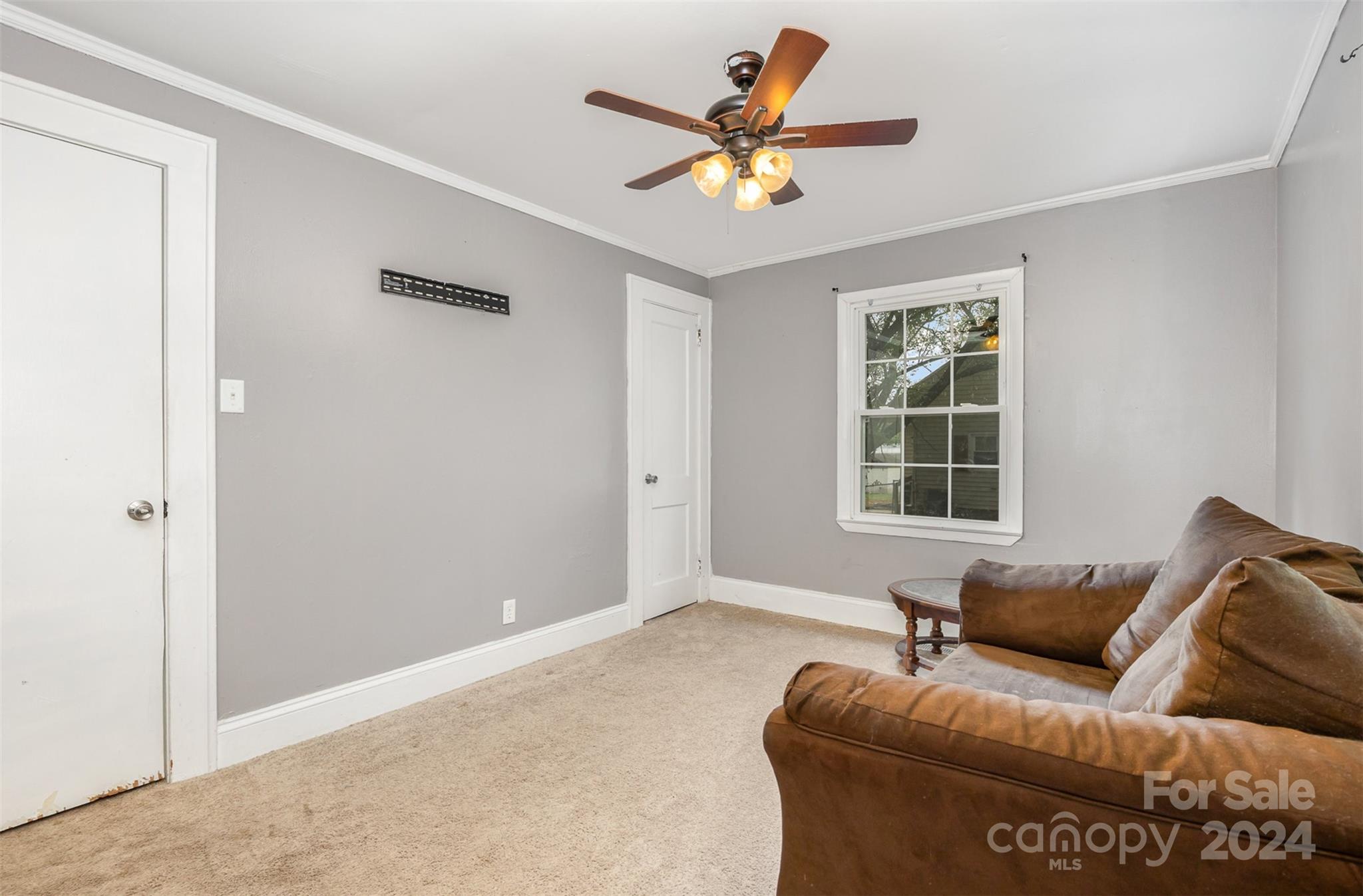 Elliott Heights - Residential