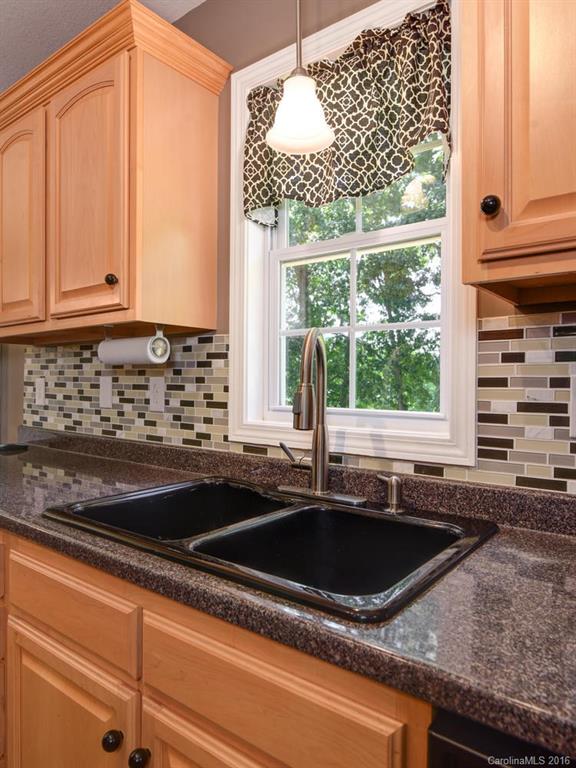 Avery Creek - Residential