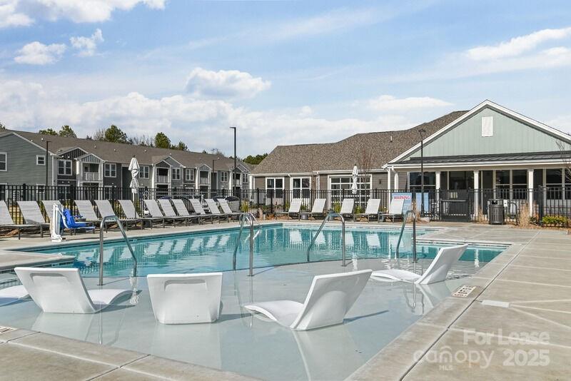 Charlotte, North Carolina 28273, United States, 1 Bedroom Bedrooms, ,1 BathroomBathrooms,Residential,Active,218487