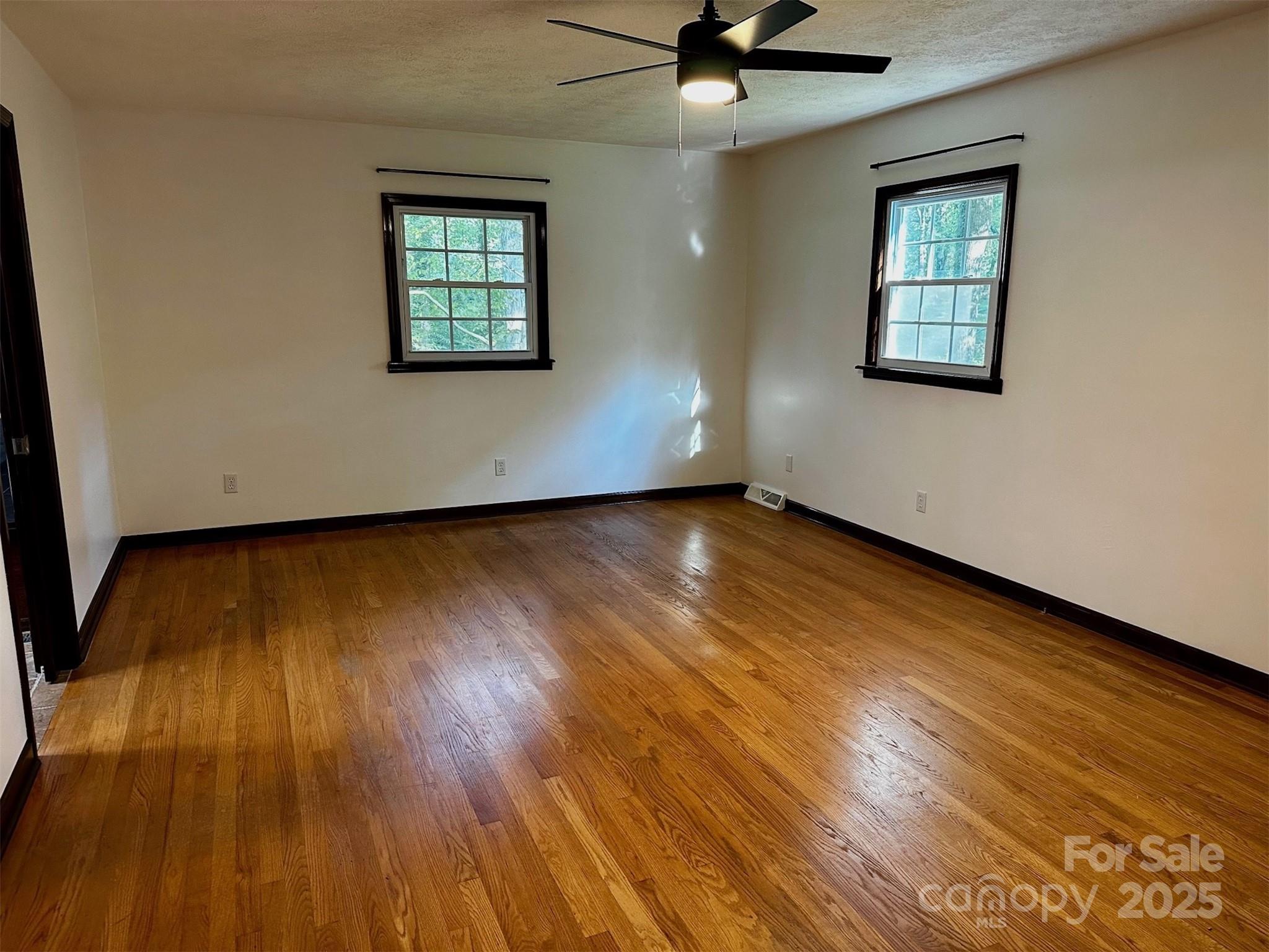 Stoney Mtn Estates - Residential