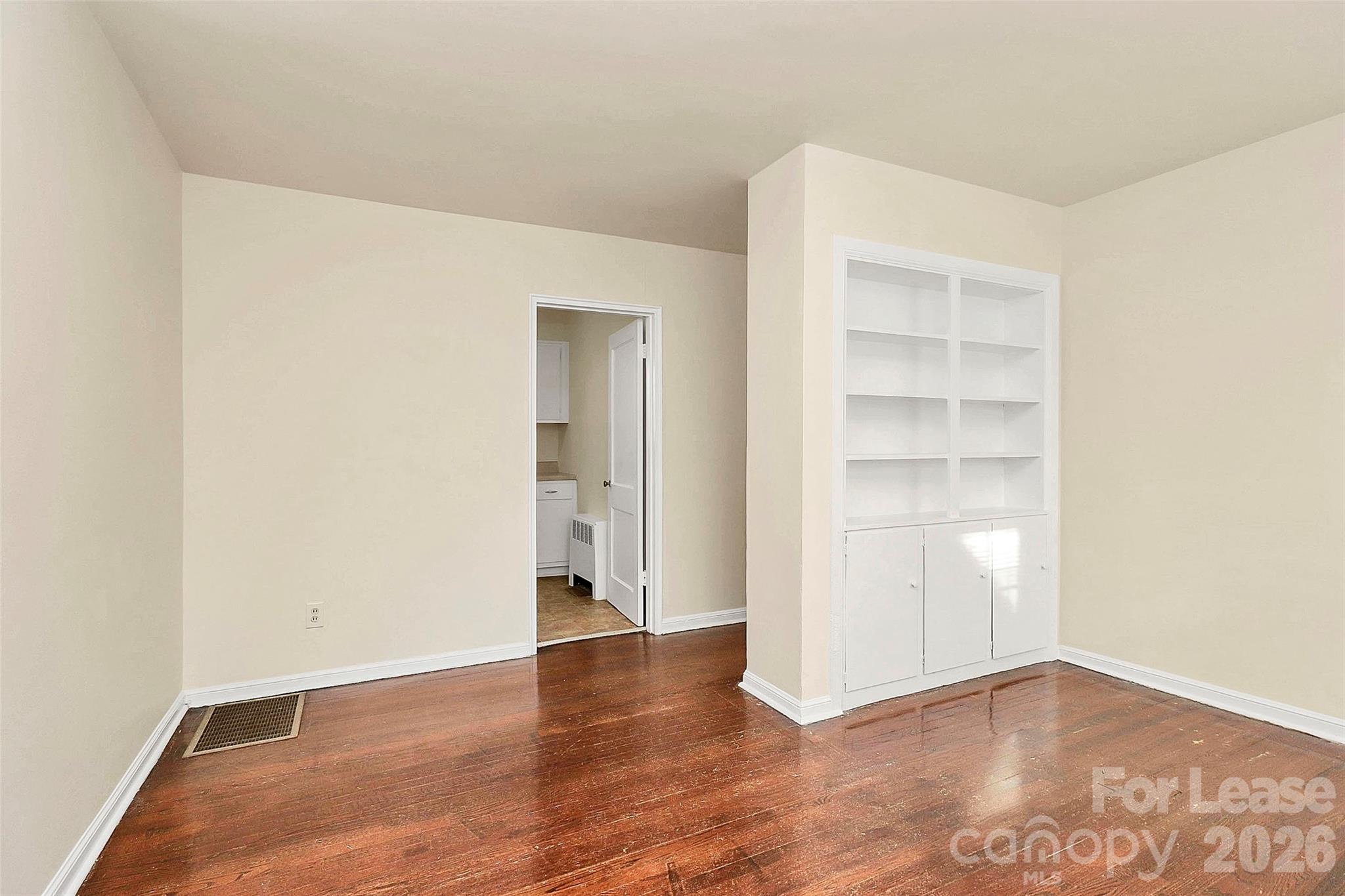 540 Wakefield Drive B