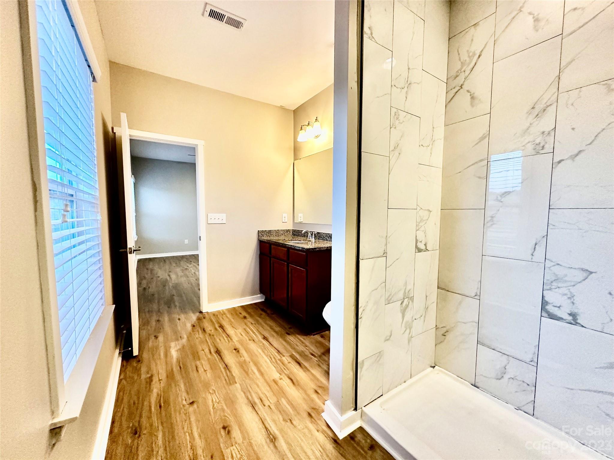 Edgewater - Residential