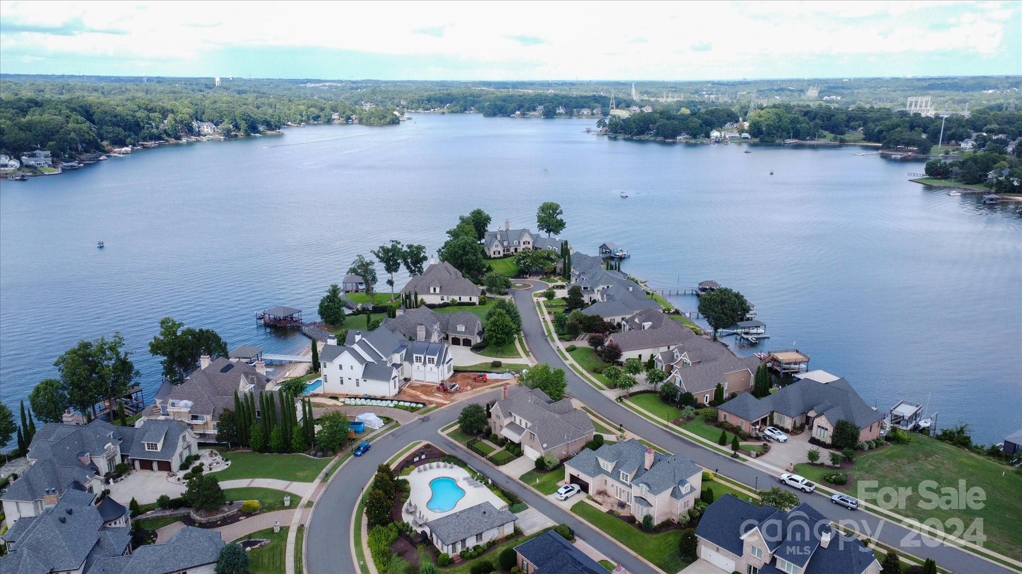 Joslin Pointe - Residential