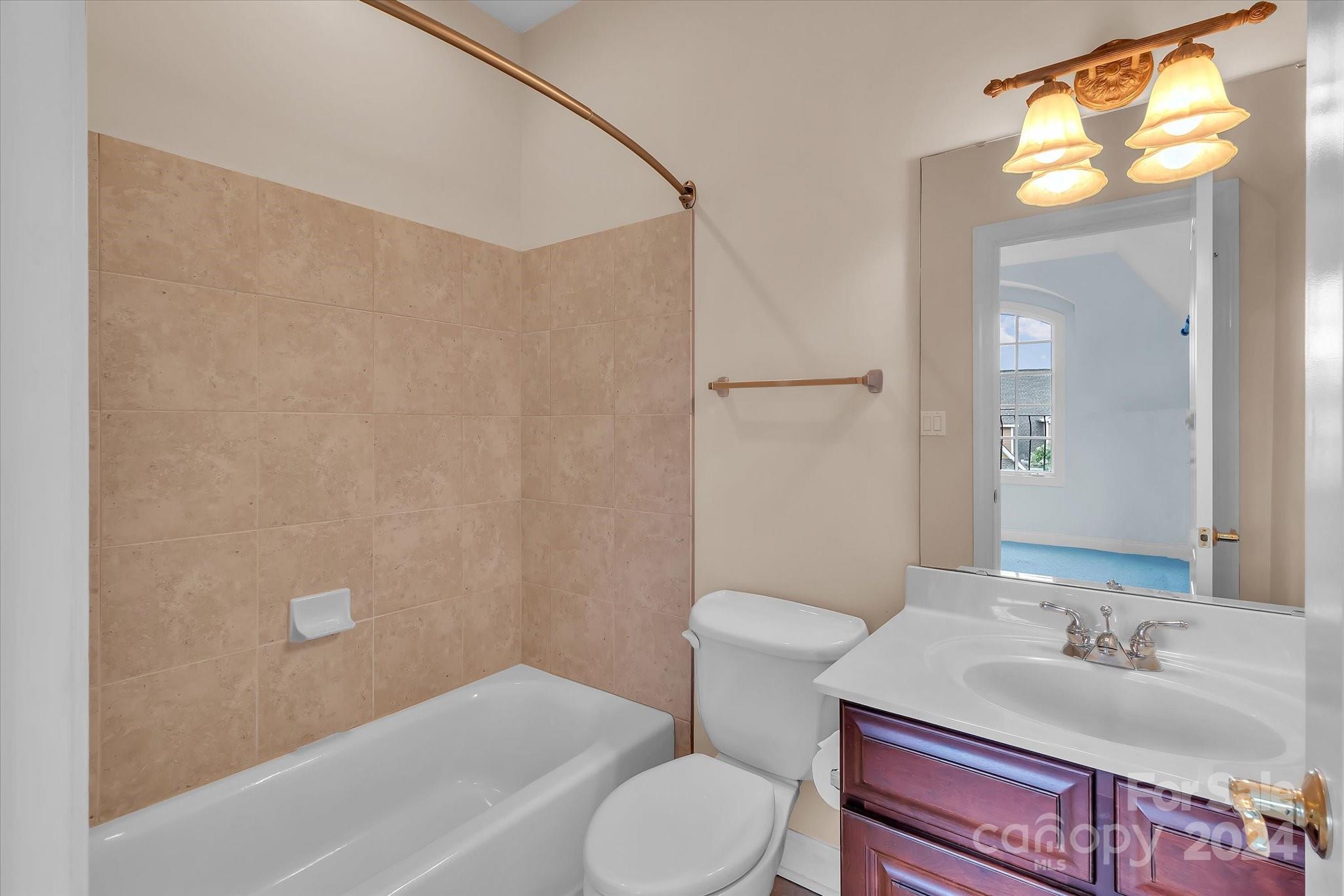 Joslin Pointe - Residential