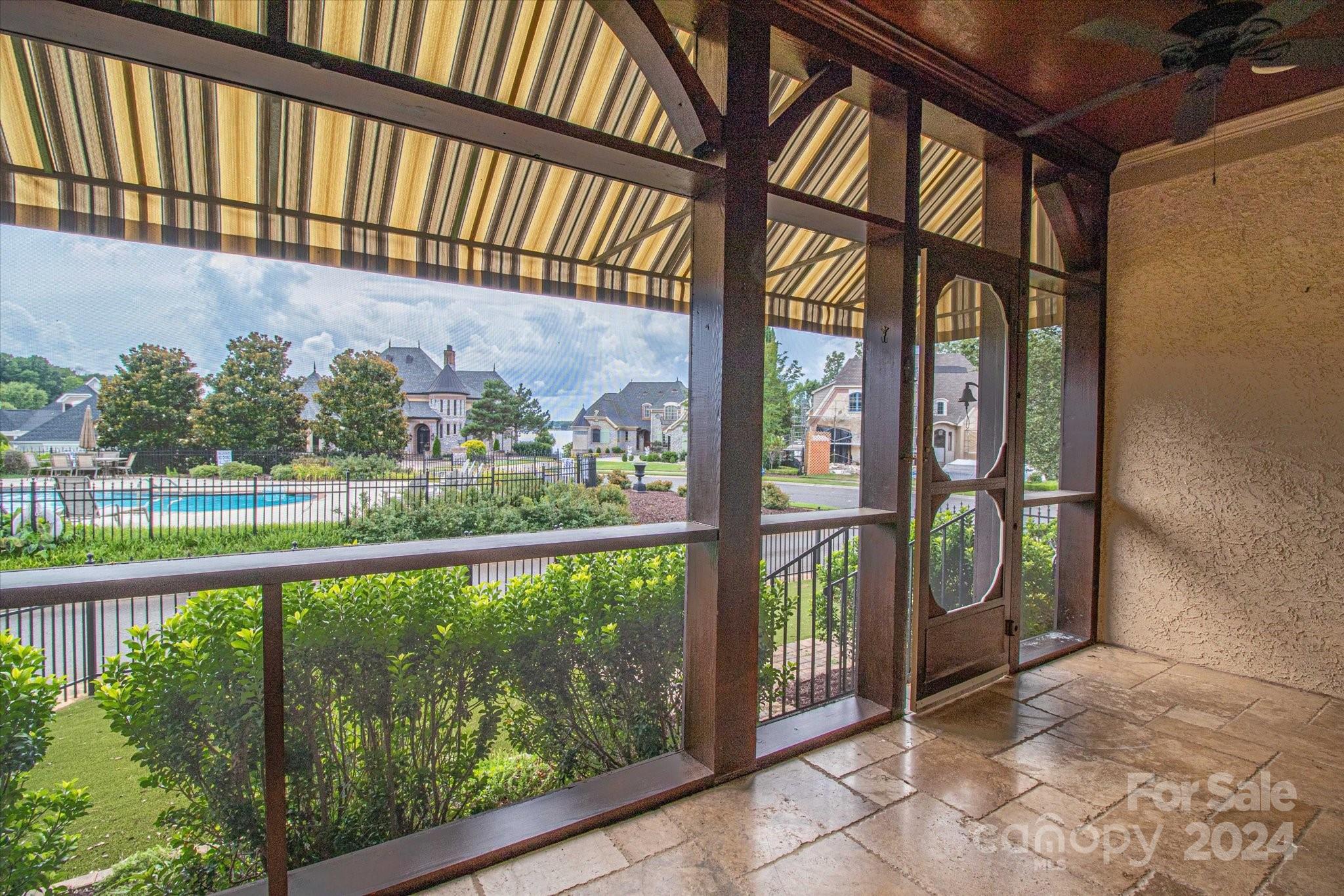 Joslin Pointe - Residential