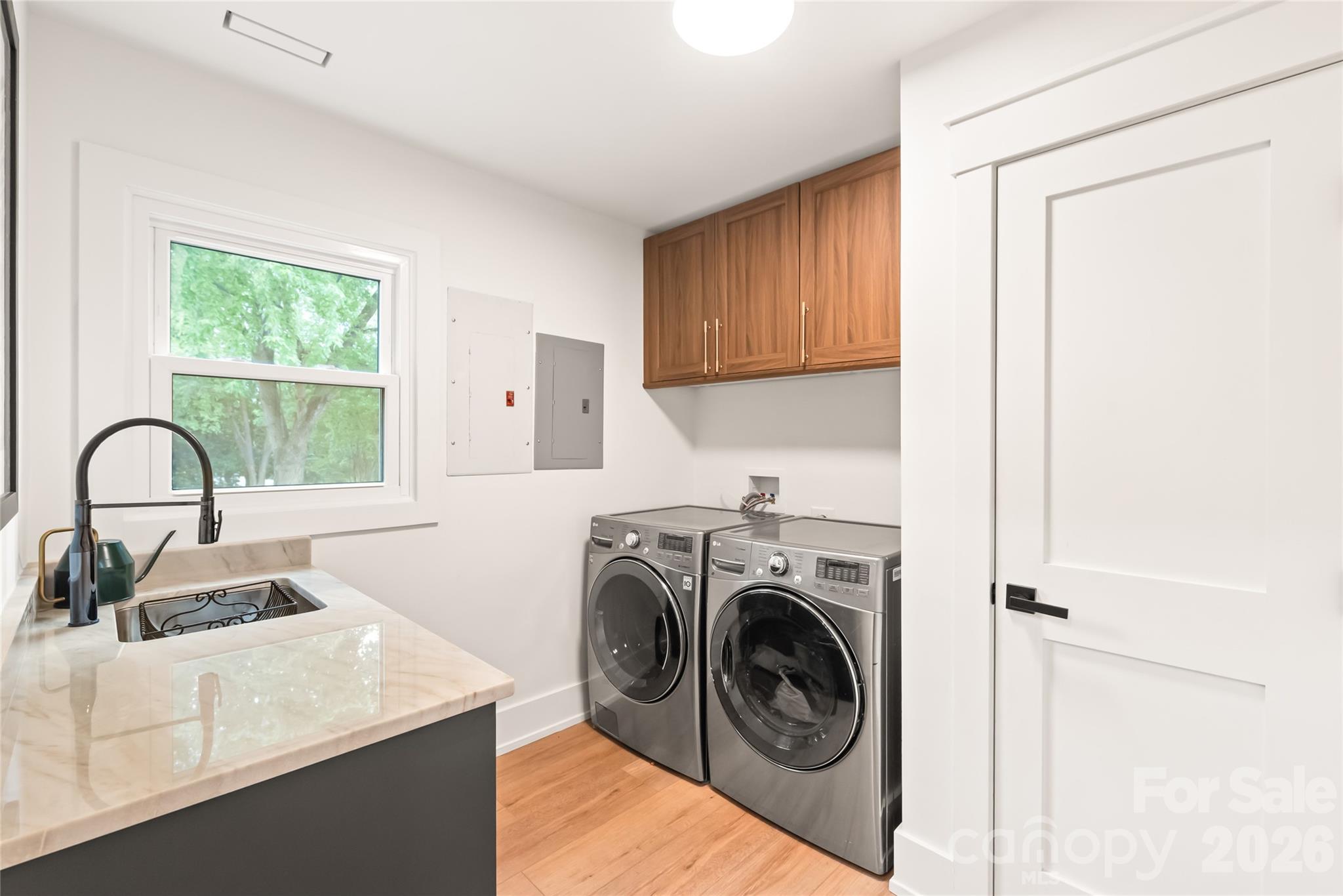 Cameron Wood - Residential