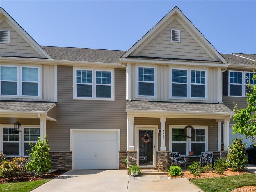 Low maintenance living in this open concept 3bd/2.5ba with over 2000 sq. ft.,  Its the perfect home to entertain -- spacious deluxe kitchen with upgraded cabinets and granite countertops.  Separate Dining/Sitting Room, Office & Bonus Room. Amazing upgrades, Hardwood & Ceramic Tile Flooring, 9ft Ceilings & more! This home is pristine!