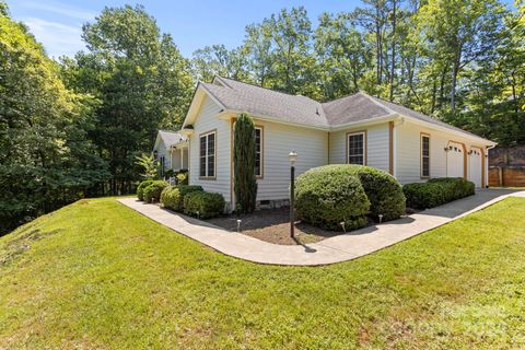 A home in Mill Spring