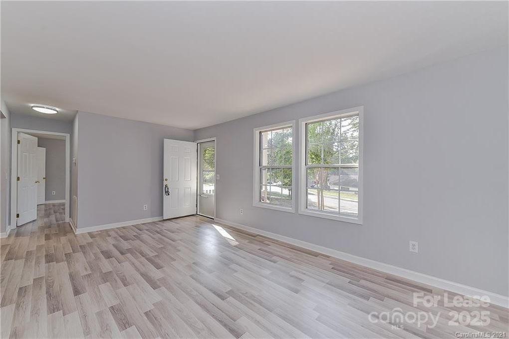 Glad Acres - Residential Lease