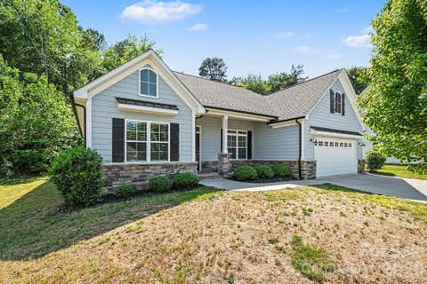 Photo of 2660 NW Poplar Cove Drive NW, Concord, NC 28027 (MLS # 4372832)
