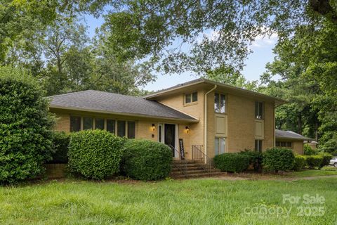 6017 Sierra Drive Charlotte NC 28216