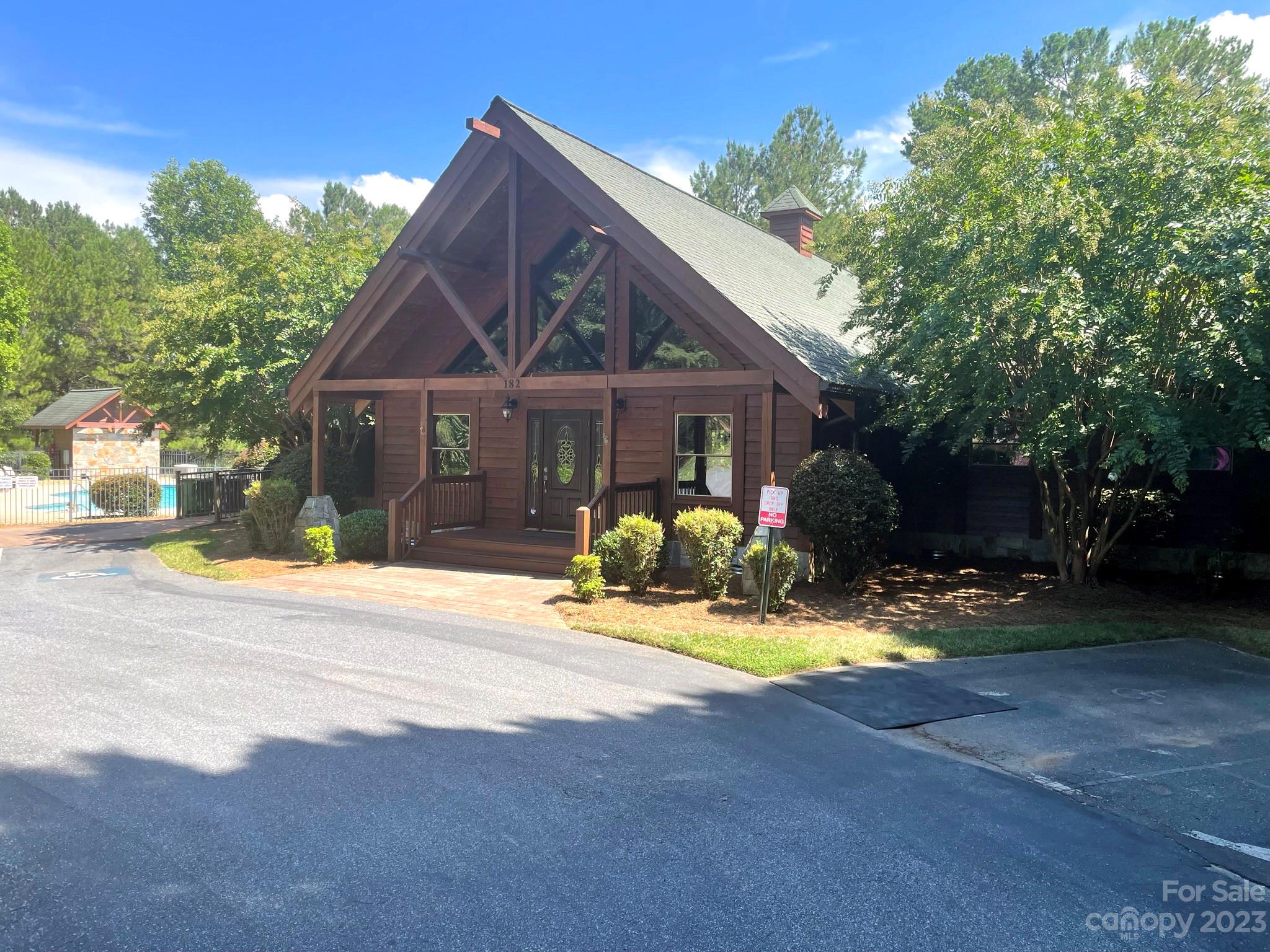 Anchors Landing - Land