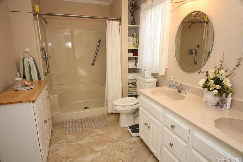 Carowood - Residential