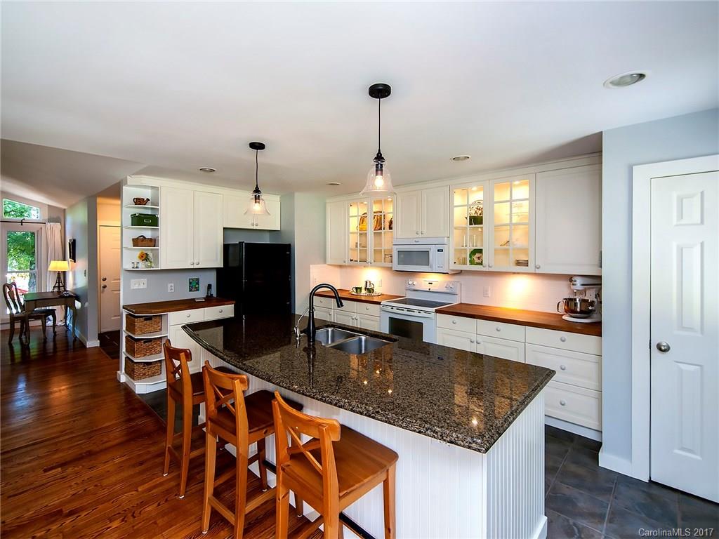 Tega Cay - Residential