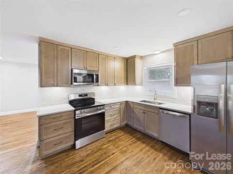 Photo of 4012 Belshire Lane, Charlotte, NC 28205 (MLS # 4358018)