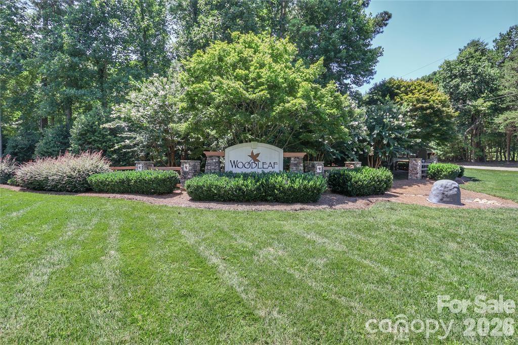 Woodleaf - Residential