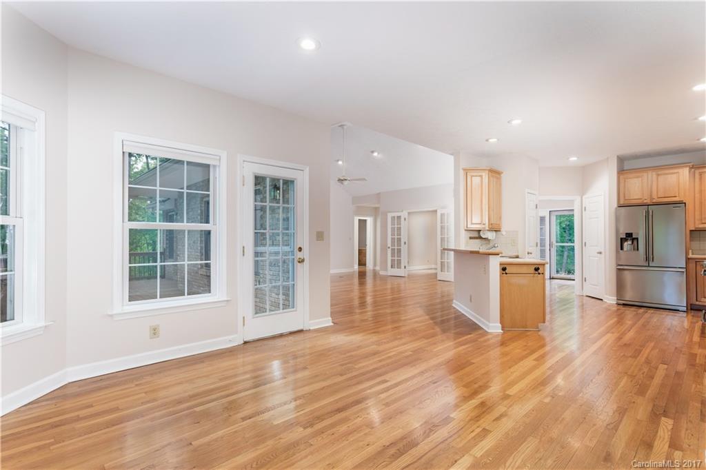 Mills Pointe - Residential