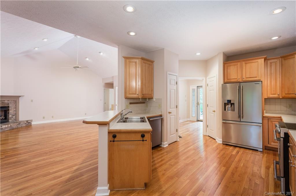 Mills Pointe - Residential