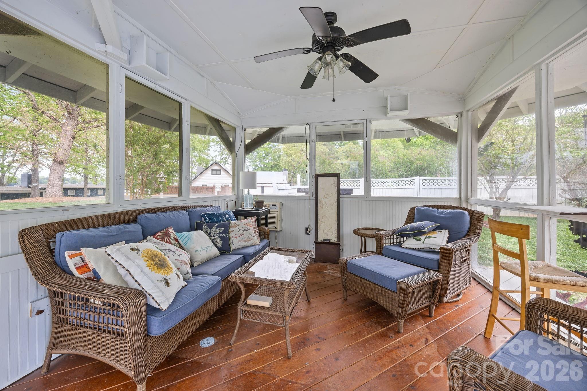 Turner Beach - Residential